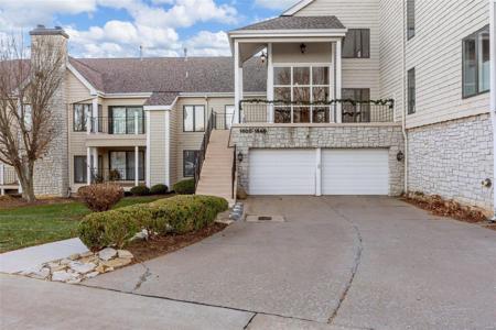 1608 Lake Knoll