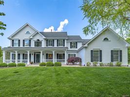 1316 Bentley Place Drive
