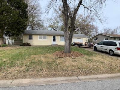 1533 Lakeside