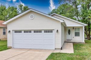 1052 N Shore Drive