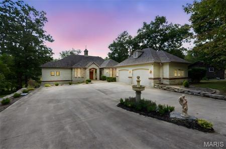 12126 Cedar Circle