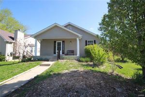 1047 N Shore