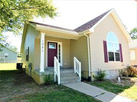 1051 N Shore Drive