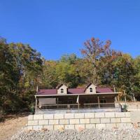 6428 La Rose Lane