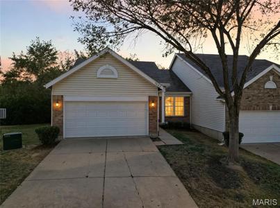 3262 Country Hollow