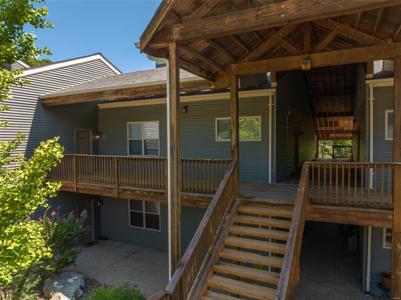 143 Geneva Cove