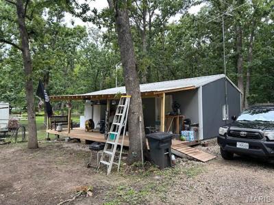 477 W. Lakeview Dr