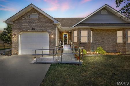 108 Capri Ridge