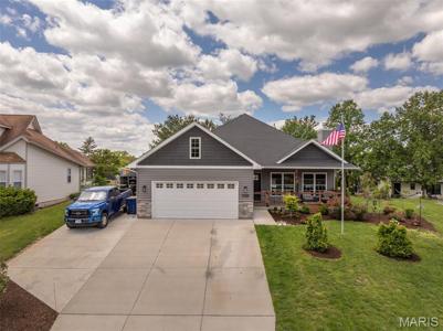 10465 Village