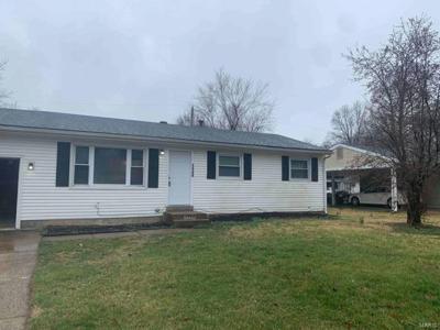 1448 Broadlawns