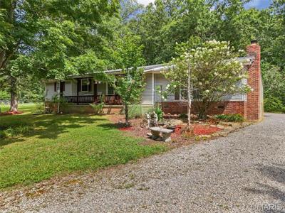 4033 Lakewood