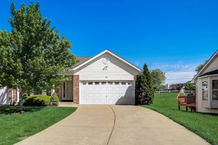 12 Twelve Oaks