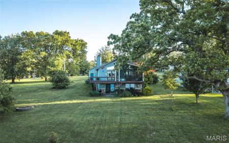 1650 Lakeshore