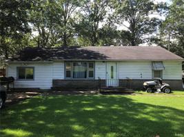 811 Lakeshore Drive