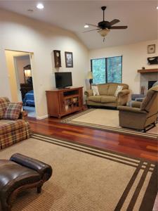 134 Geneva Cove