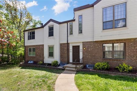 9714 Raintree Village