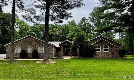 1330 Deer Creek