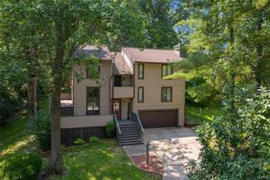 39 Metz Court
