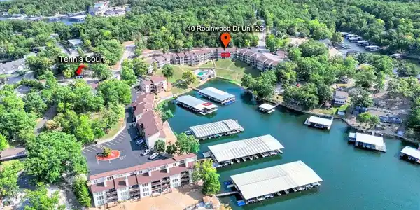 40 Robinwood