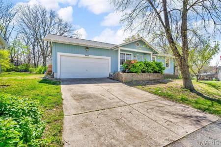 607 Newport