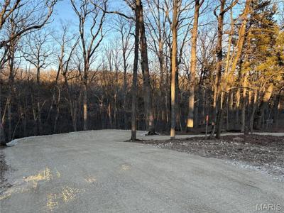 Lot 343 Lakeshore W