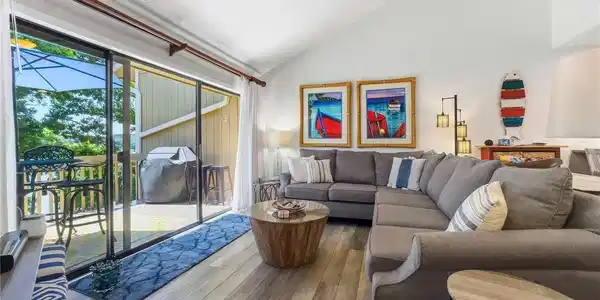 2500 Bay Point