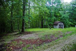 8 Sycamore Trail