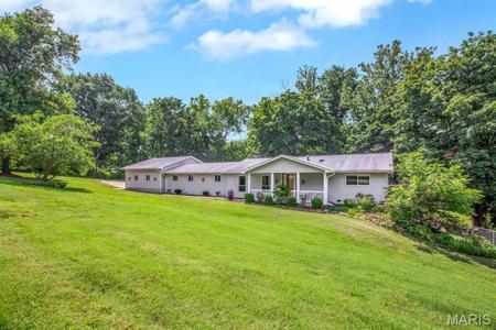 6 Trailside
