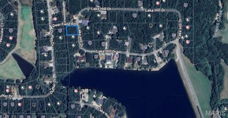 5649 Lake Hill