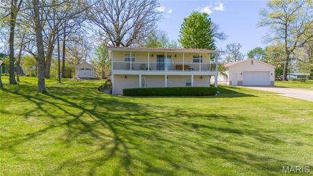 1287 Lakeshore