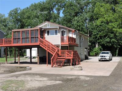 334 River Rd