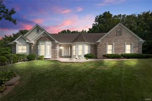11 Forest Knoll Circle