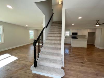 612 Glen Cove