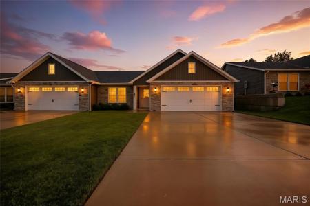 1575 Hickory