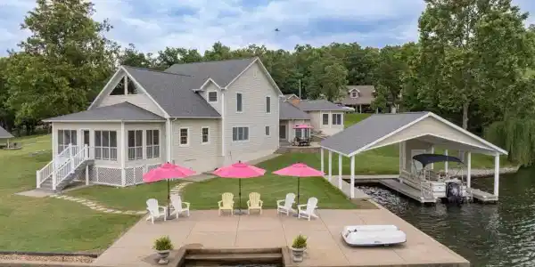 2041 Compass Circle