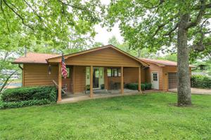 566 W Capri Drive