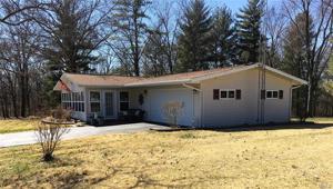 1429 Hillcrest Drive