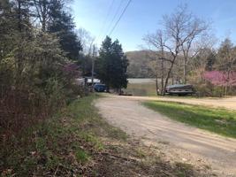 20 Pin Oak Drive