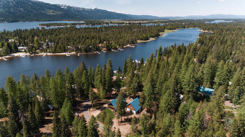 Image 2: Close To Lake Cascade
