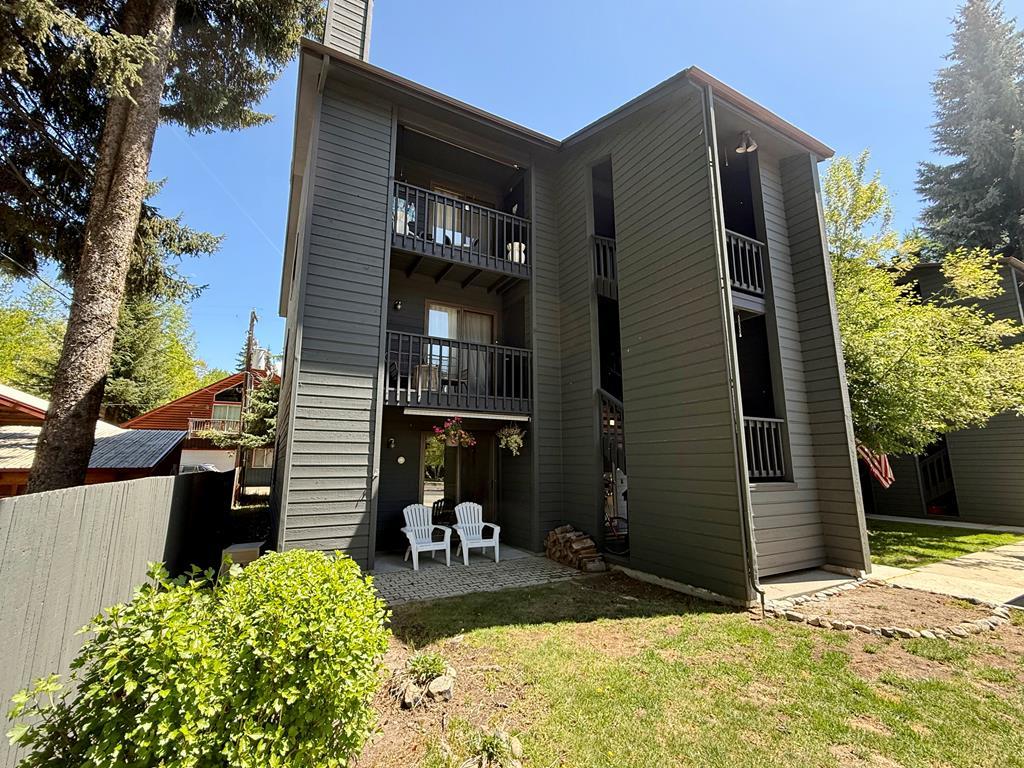 Image 2: Private Patio on End Unit, Just steps from the lake