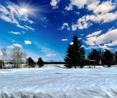 2211 West Mountain Road