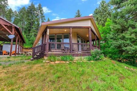 1201 W Mountain Road