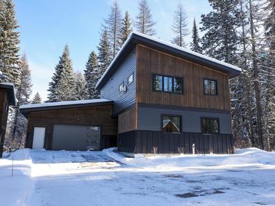 321 Running Horse Drive