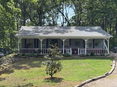150 BLUEBIRD RD