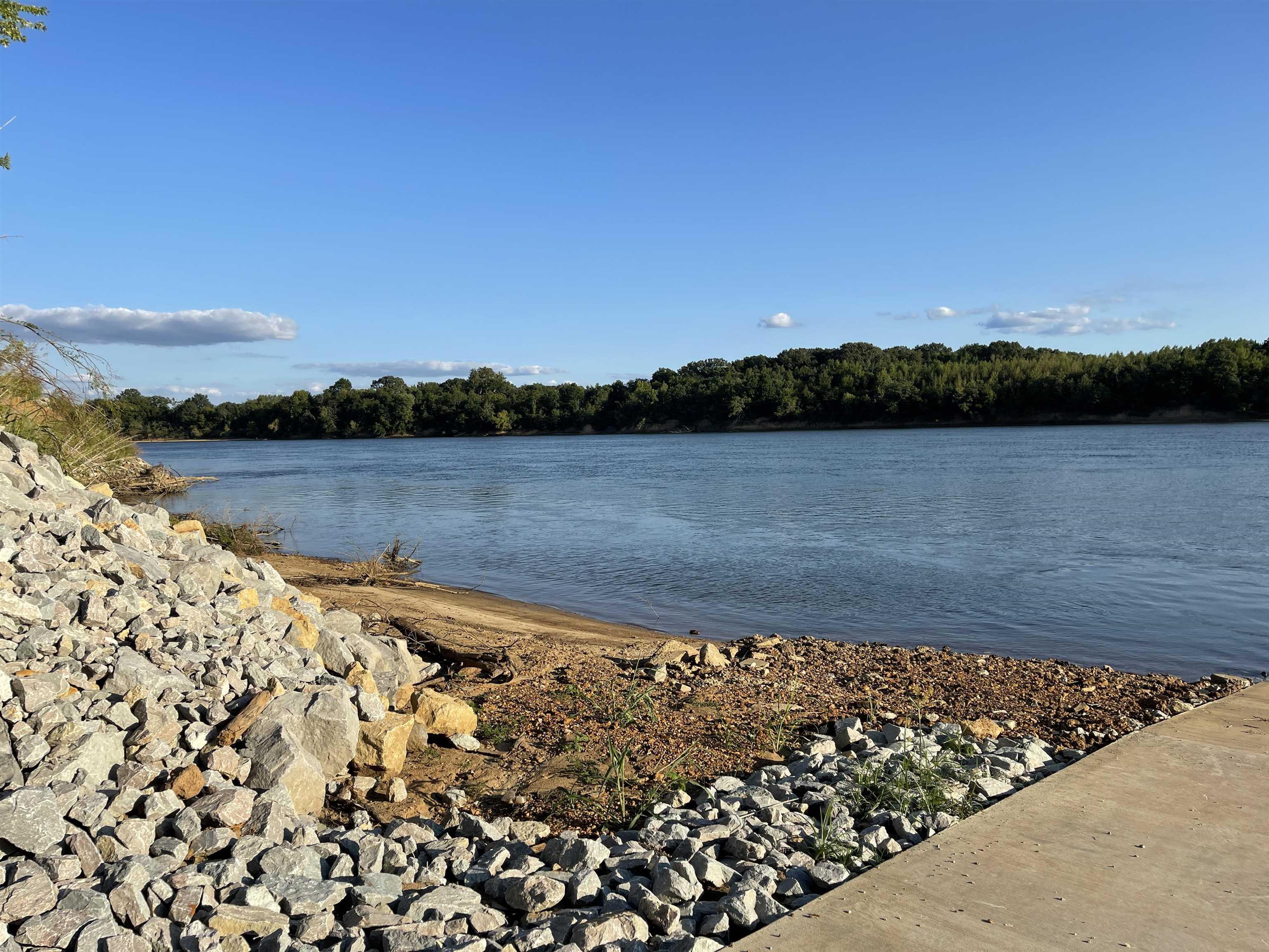 Image 3: Boat Ramp