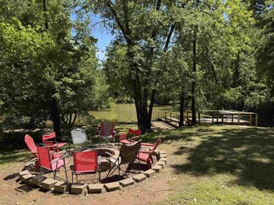 155 EASY WALK LN