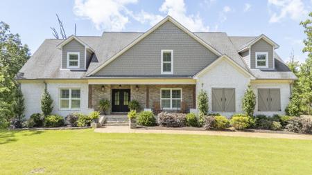 690 BLUE HERON PT