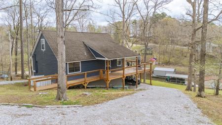 1085 YELLOW CREEK LN