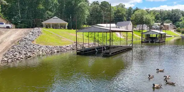 31 CLEMONS DR