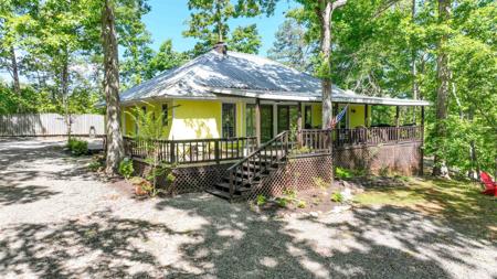 380 YELLOW CREEK LN